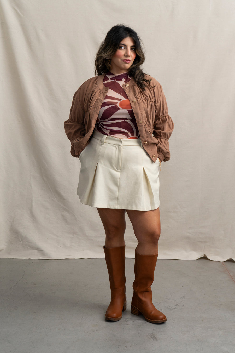 Jacket with Elastic Piping