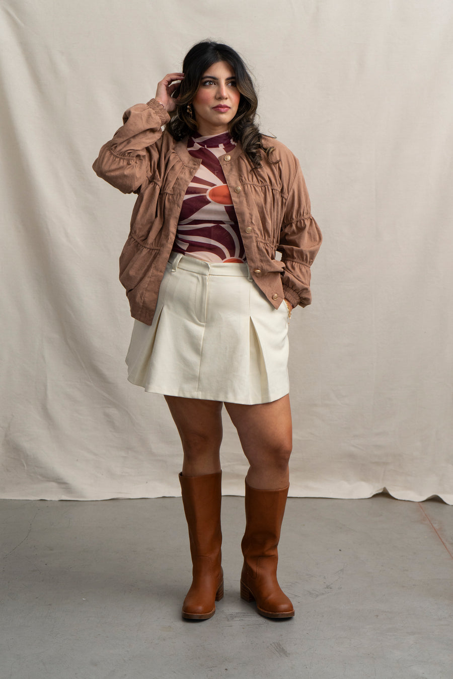 Jacket with Elastic Piping