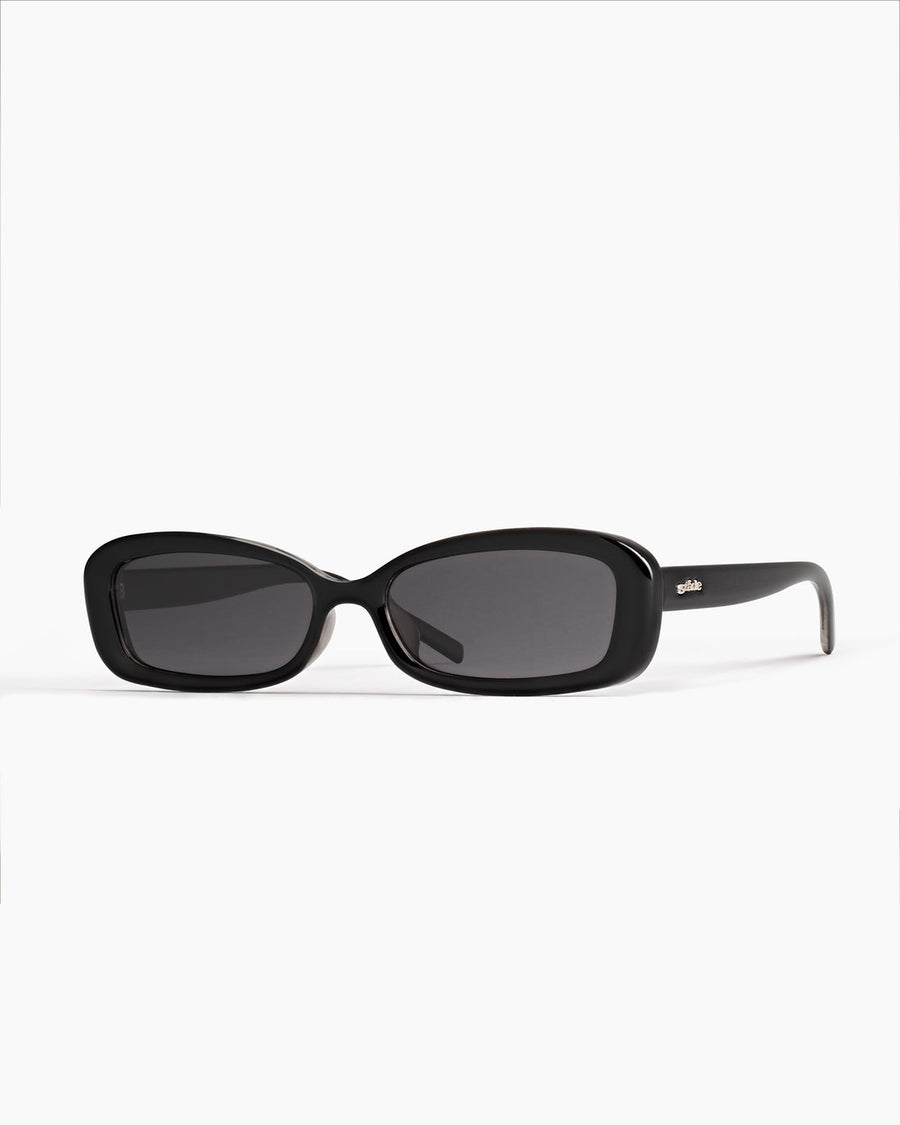 Page Sunglasses in Elysium Black