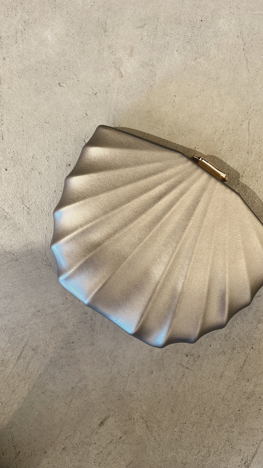 Shell Bag in Silver