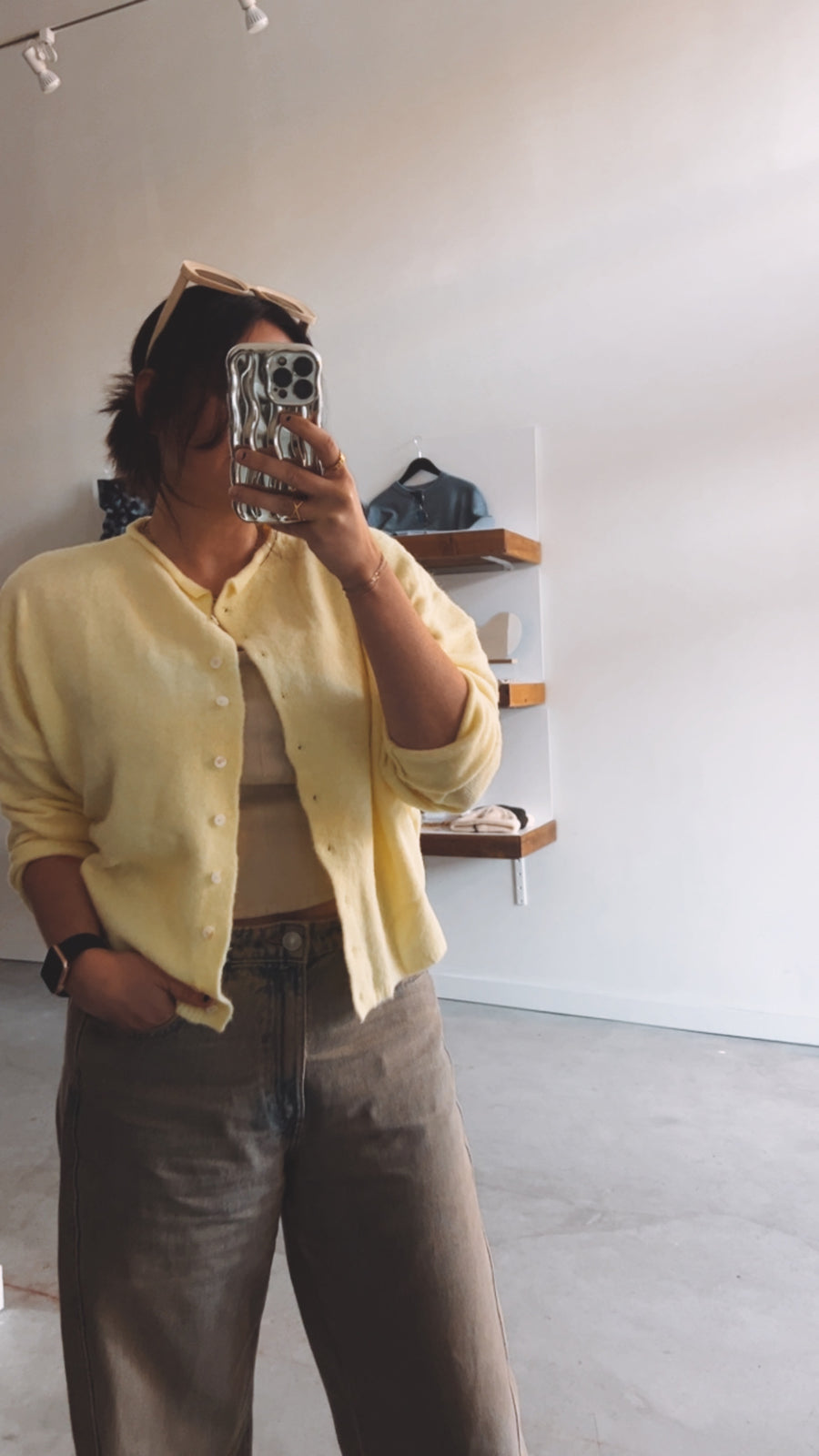 Cardigan in Butter