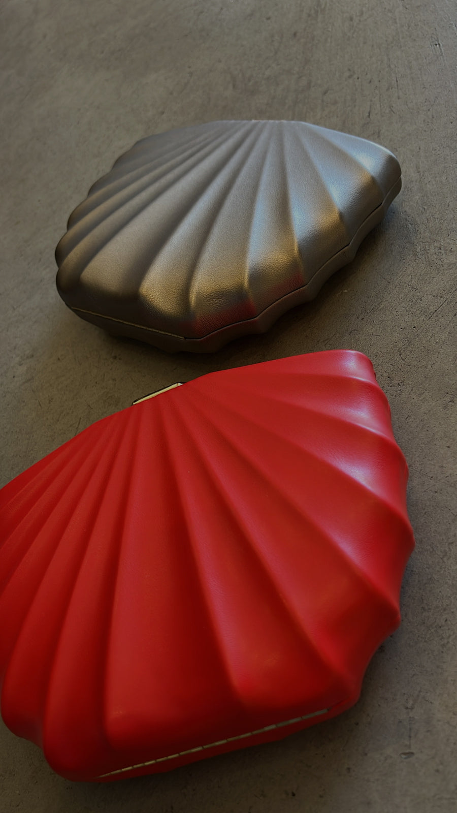 Shell Bag in Red