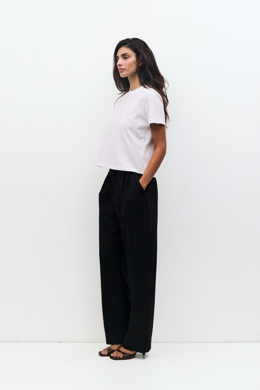Basic Tee in White